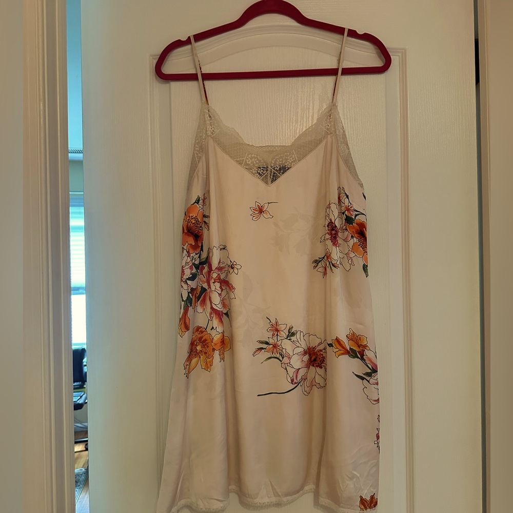 Lulus cute beige mini shift dress